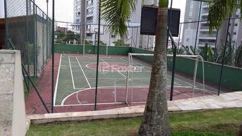 Image 18 - 890530